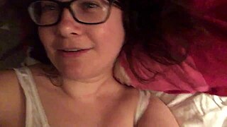 现场#2 视频: Midnight solo session for the camera, possibly to ...