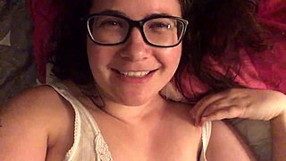 现场#3 视频: Midnight solo session for the camera, possibly to ...